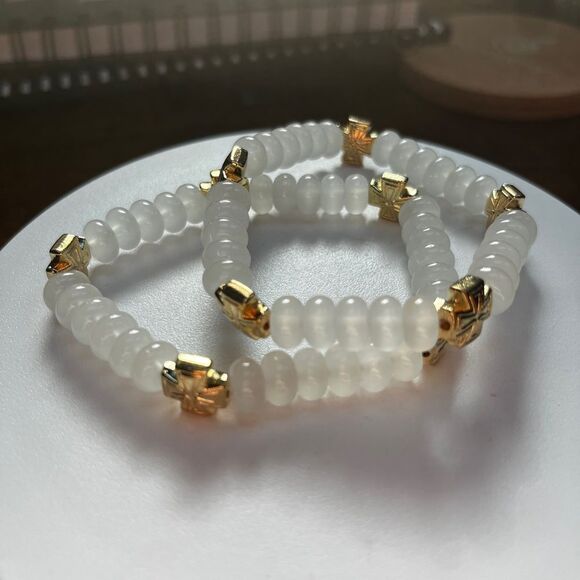 White Jade Bracelet W/ 5 Patterned Crosses - Picture 4 of 6